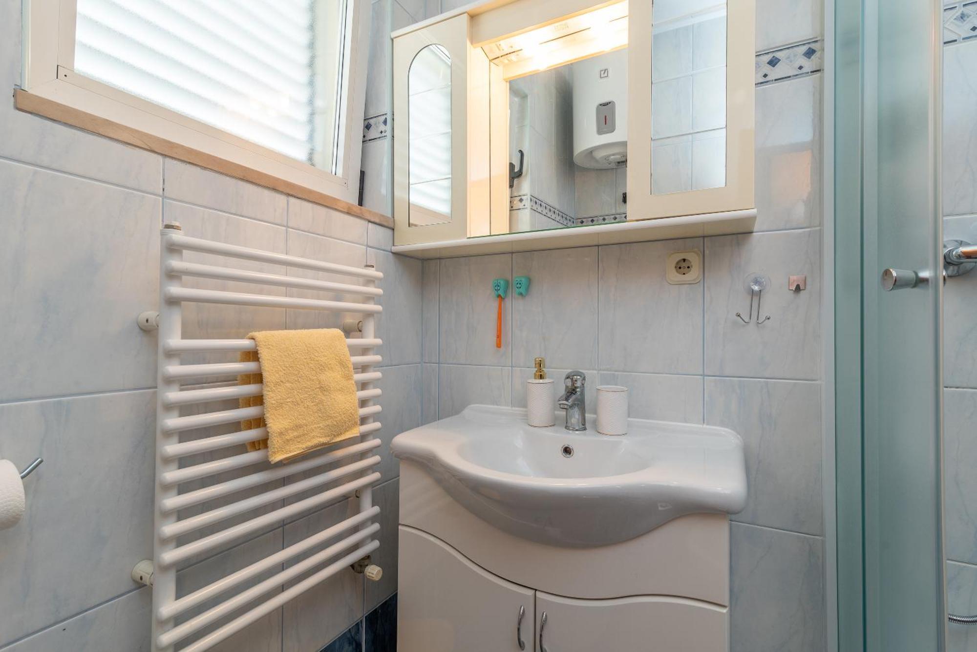 Comfortable Apartment Near The Sea Trogir Kültér fotó